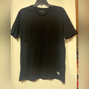 GUESS Men’s Black Short Sleeve Crewneck Tee with Logo Patch